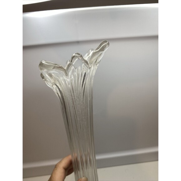 MCM LE Smith Swung Stretch Clear Ribbed Vase - About 15" H -  8 Fingers - Picture 3 of 7